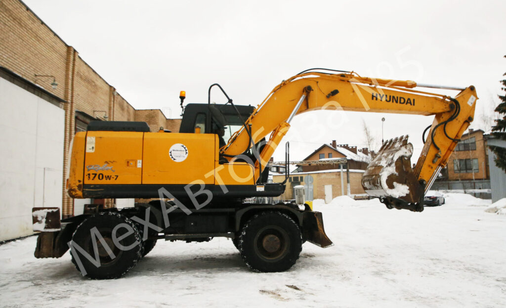 Экскаватор Hyundai R170W-7